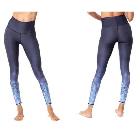 SOL & MANE Cora Full legging, Blue light Size  Small - Picture 2 of 3